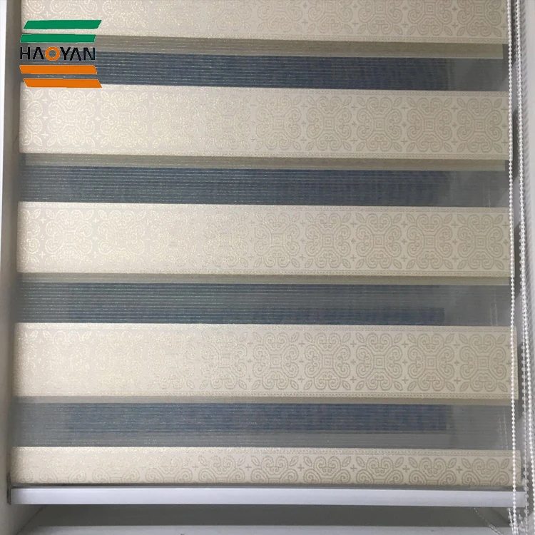 Двухслойная светонепроницаемая полосатая роликовая шторка