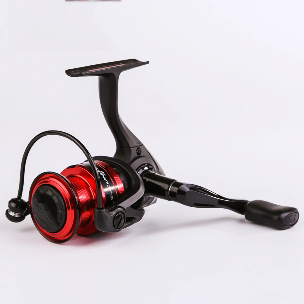 black max fishing reel