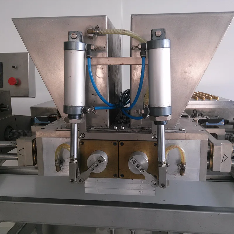 Полуавтоматическая линия по формованию шоколада с центральным наполнением