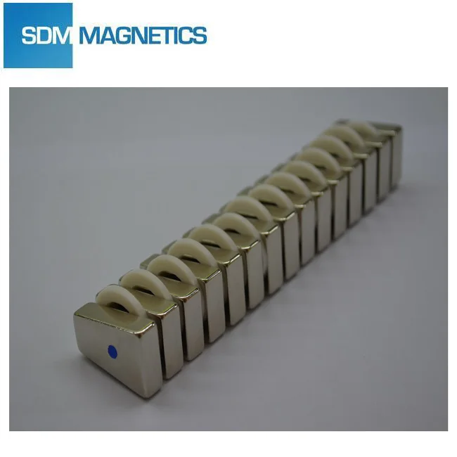 18 Years Experience Free Samples Neodymium Magnet Triangular Magnetic Material