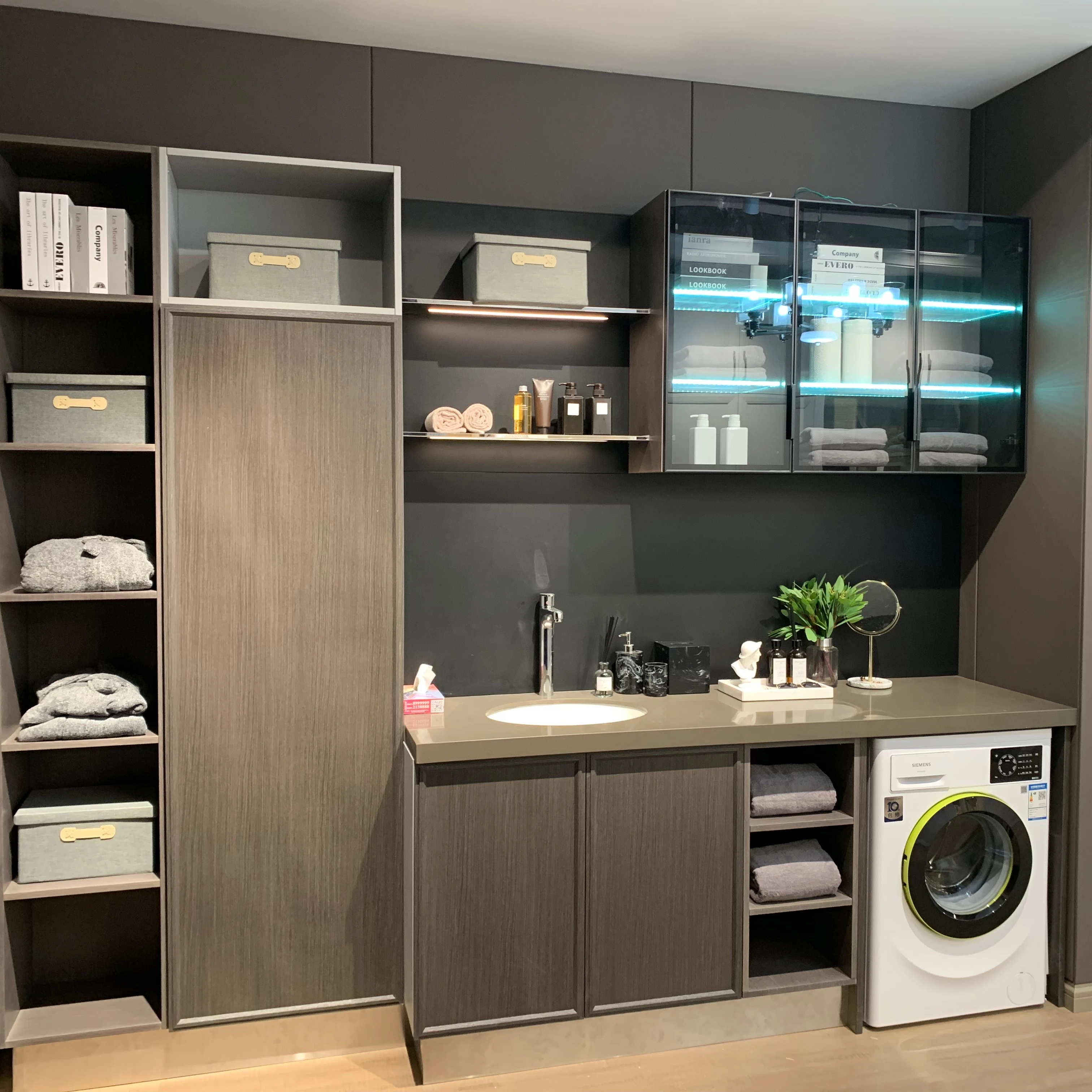 2020 новый дизайн привлекательный маленький прямоугольный шкаф для ванной комнаты в европейском стиле