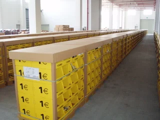 Ningbo Yinzhou Greenlight International Trade Co., Ltd. 1