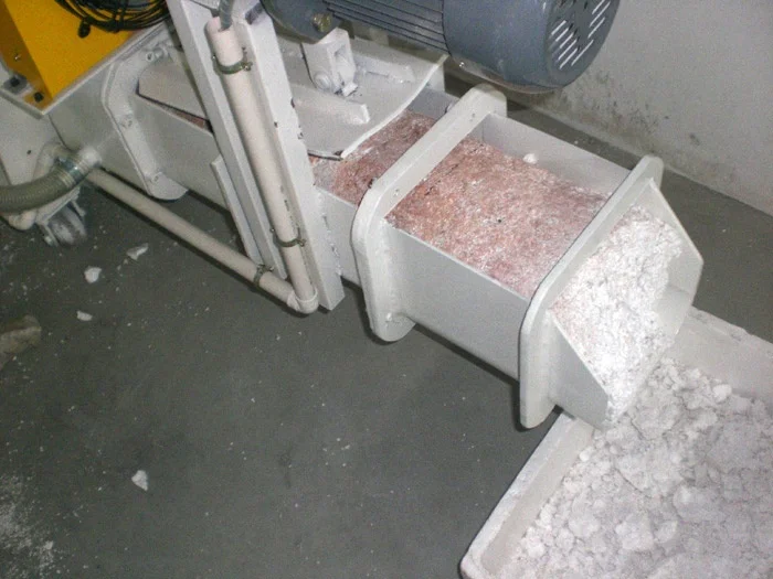 Wasted EPS Foam Compactor Recycling Machine for EPS Line