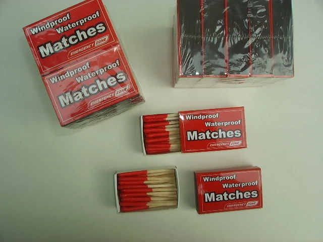 Product match. Waterproof Safety Matches. Чехол для спичек непромокаемый купить с ценником.