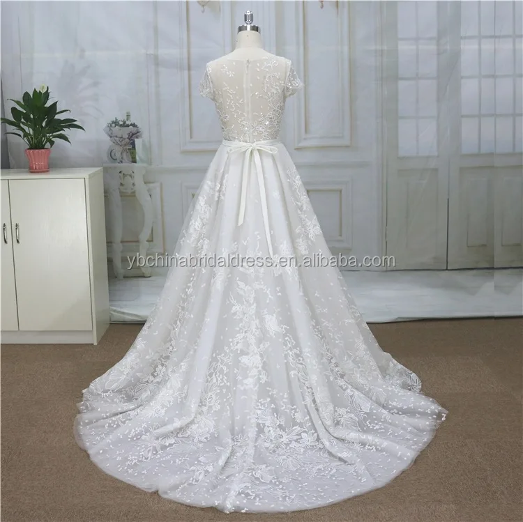 Not Real Two-piece with Very Good Taiwan Lace Applique on Tulle Wedding Gown Dress