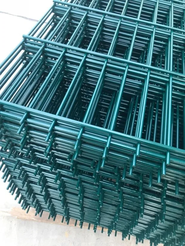 에 대한 최신 회사 뉴스 독일 스타일의 트윈 와이어 울타리 8/6/8 더블 와이어 메쉬 울타리 패널  2