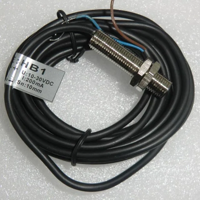 On Sale New in Box Proximity Sensor Yamatake FL7M-2J6HD-L3