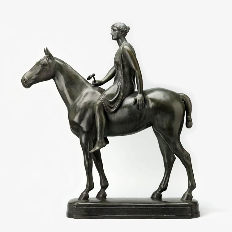 金属製騎馬像の彫刻 有名な工場で作られた等身大の騎士のブロンズ像の馬の背中の彫刻