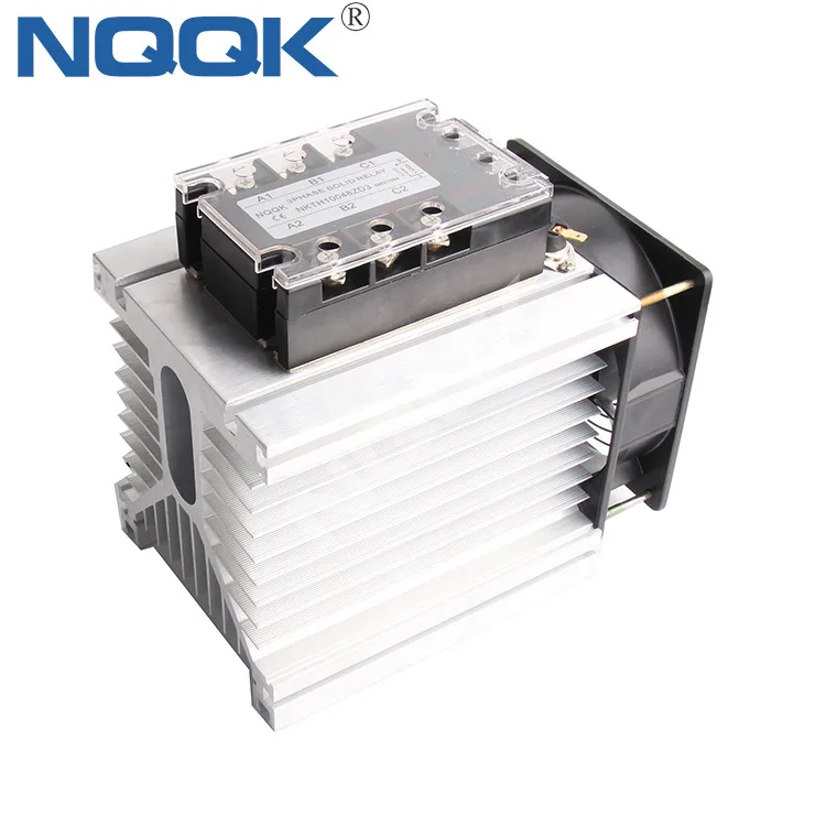 100A 32V DC до 480V AC трехфазное полупроводниковое реле твердотельное реле с теплоотводом