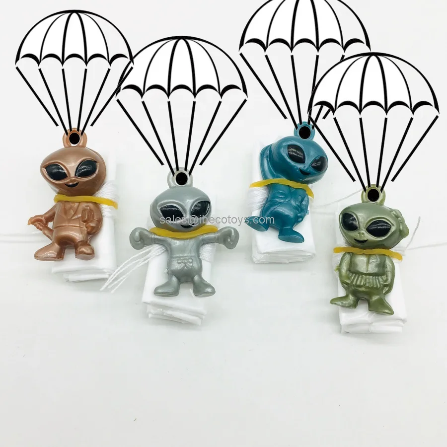 Оптовая продажа небольших игрушек для капсул яйца в Китае