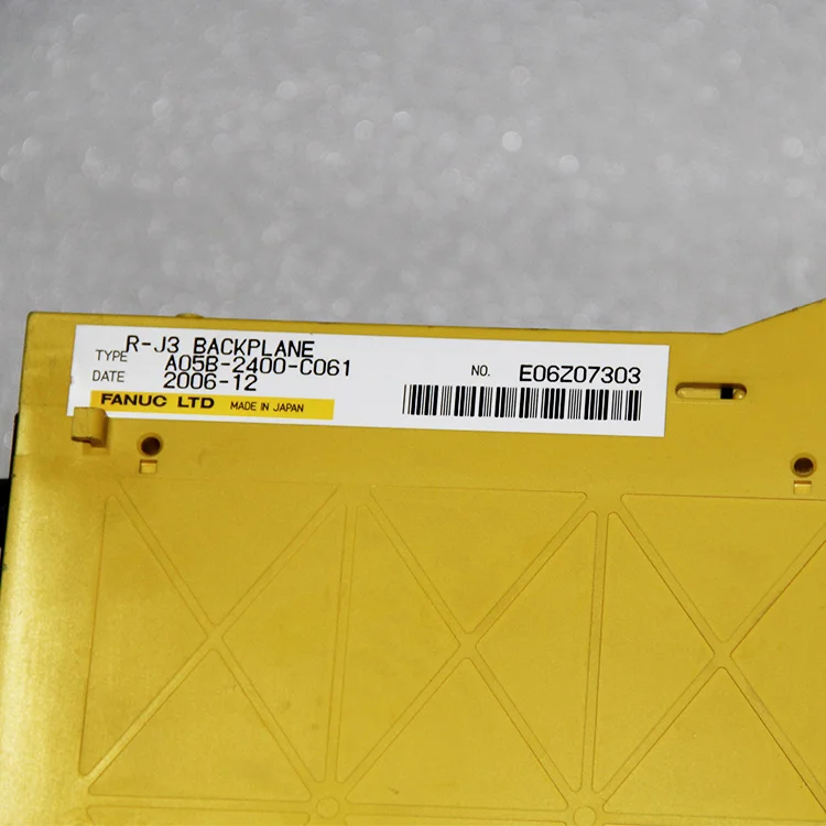 Source fanuc A05B-2400-C061 new original backplane servo drive on