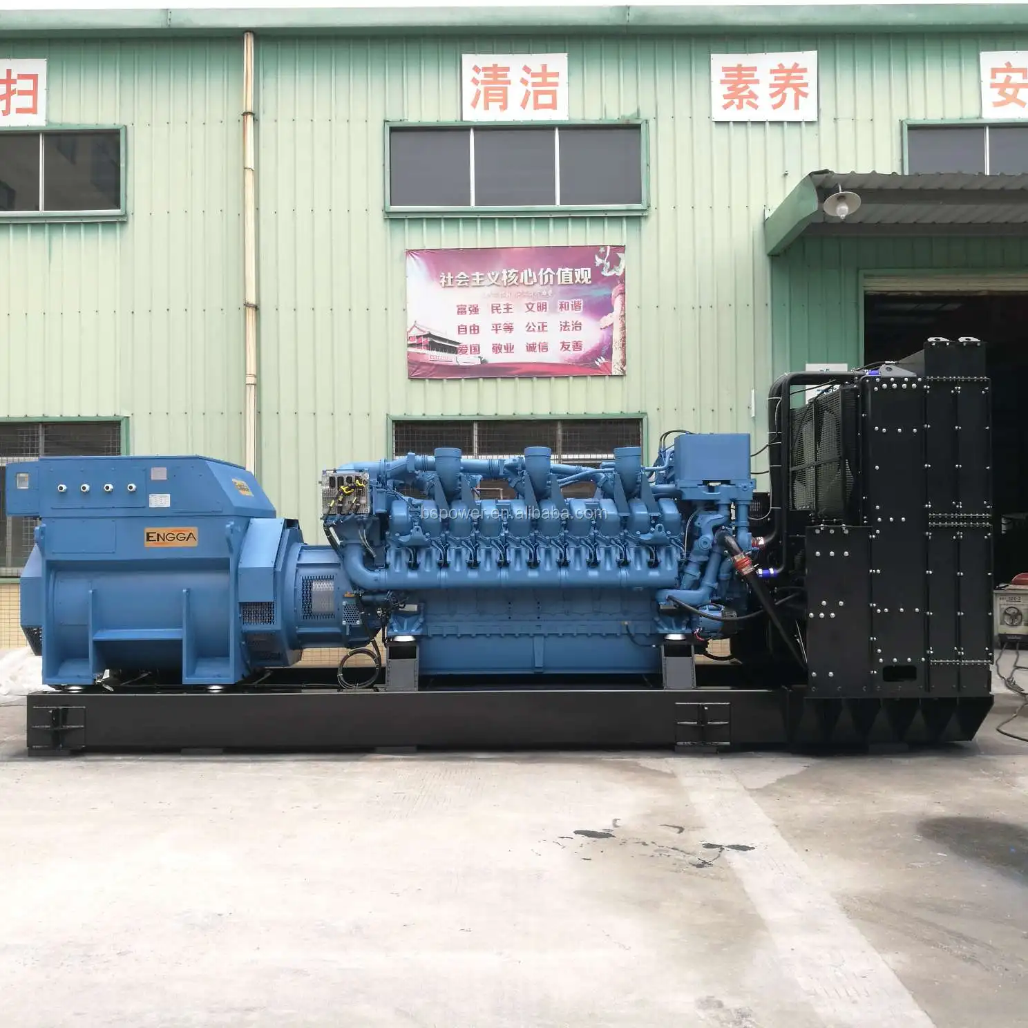 発電機サイレンサー付き大型発電機3相3250kvaディーゼル発電機