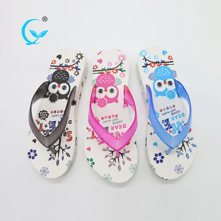 Hot Item] Footwear Ladies New Model Women Sandals, China Wholesale Latest  Ladies Sandals Designs, Custom Summer Flat Ladies Slide Sandals | Womens  sandals, Designer sandals, Women shoes