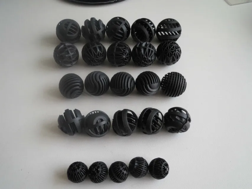 Био-шарики диаметром 36 мм для фильтрации пруда аквакультуры рыбоводства 16-76 био-шарики оптовой