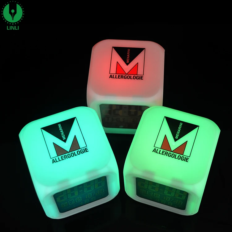 Высококачественный ежедневный Домашний пользовательский стол 7 светодиодный цветной ЖК-дисплей светящийся на батарейке цифровой будильник