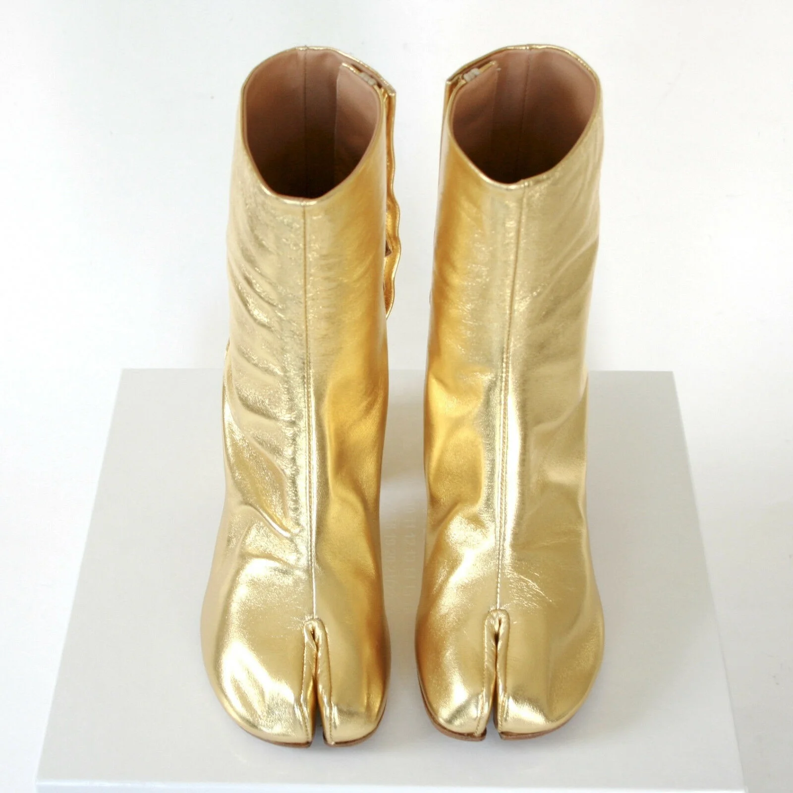 Japanese Style Tabi Split Toe Gold Pu Leather Womens High Heel Tabi ...