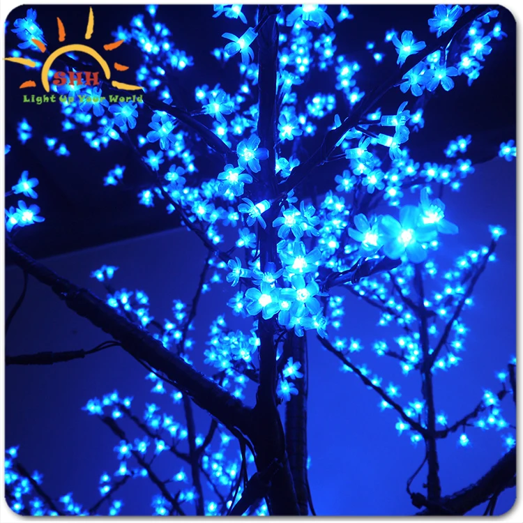 Светодиодный светильник в виде цветущего вишневого