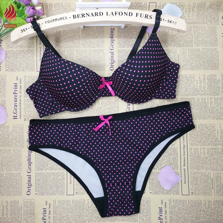 stylish bra panty set