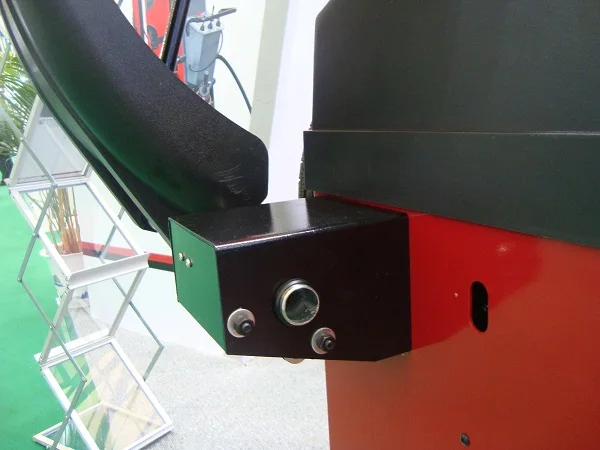 Automatic Car Used Tire Balancer for Sale for Tire Balancing IT641