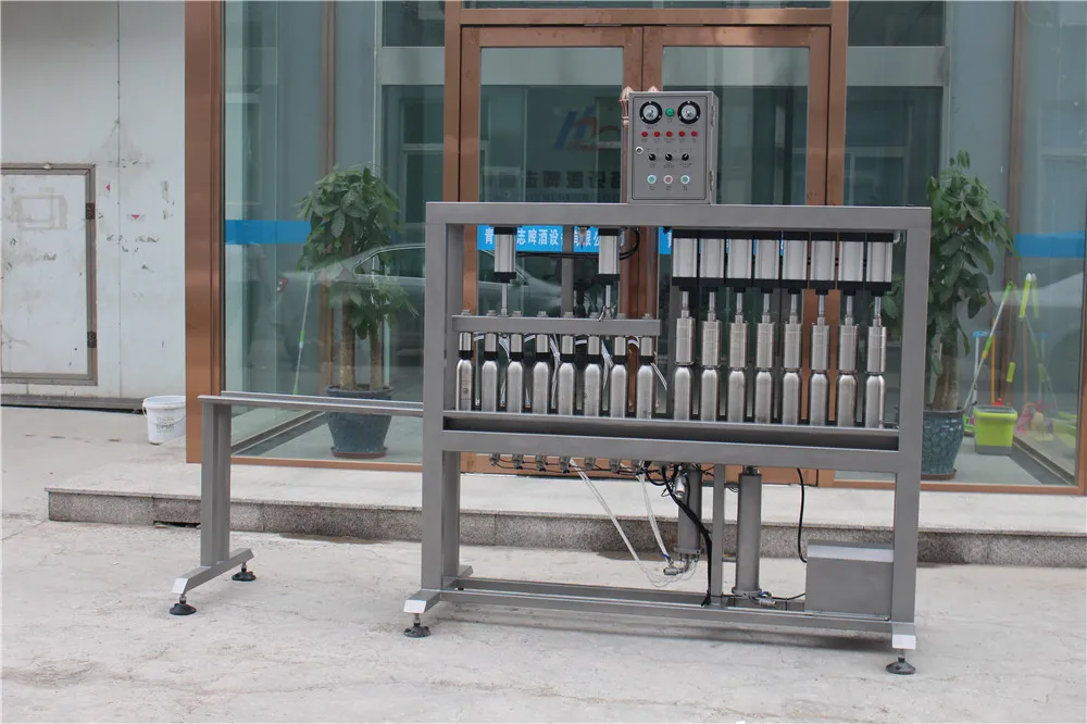 Оборудование для розлива и закупорки пивных бутылок