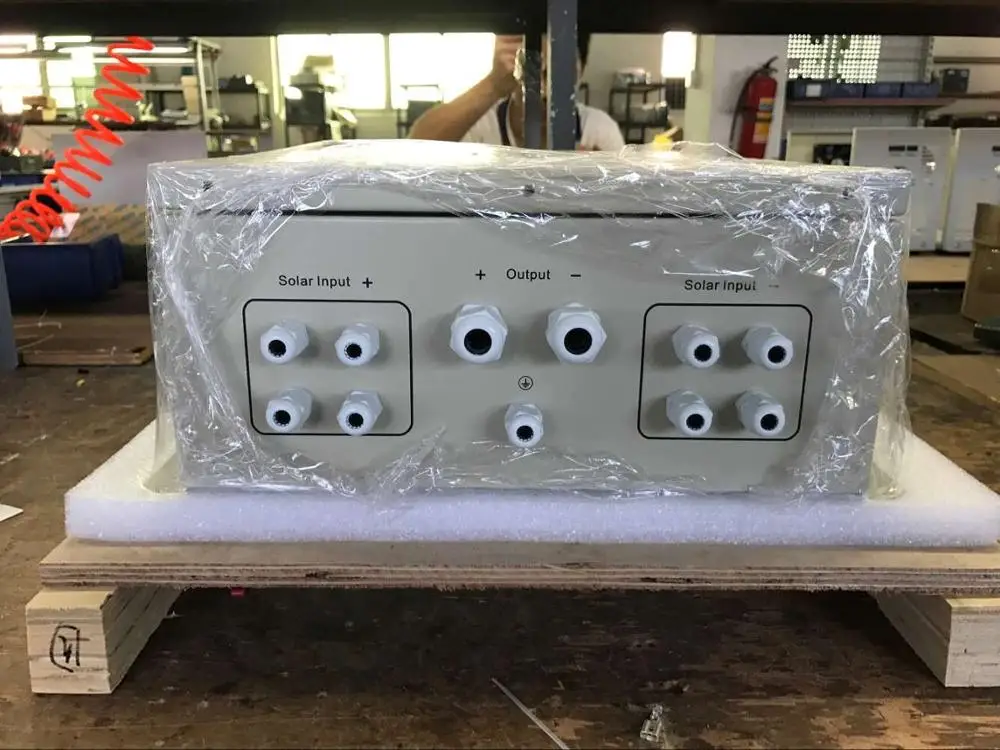 Блок совмещения солнечных фотогальванических батарей 10 А В постоянного тока для солнечной энергетической системы