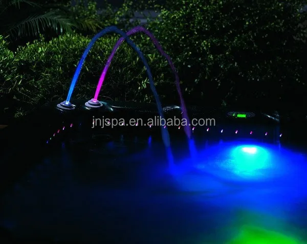 Europe Style Outdoor Spa Pool with Comfortable and Roomy Seats