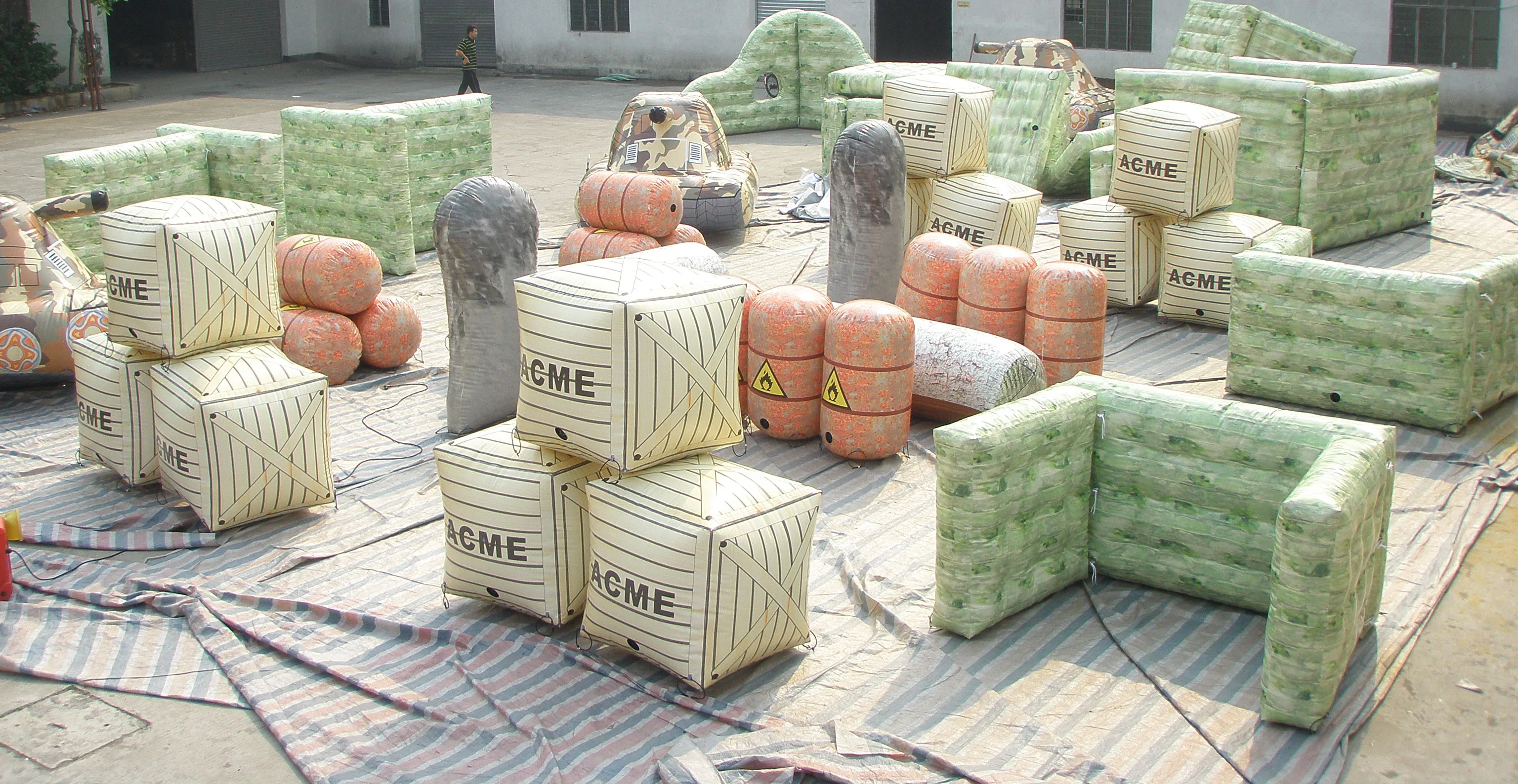 0.6mmpvc 29pcs Cheap Price Inflatable Paintball Bunkers For Crazy Archery Games Used Rental