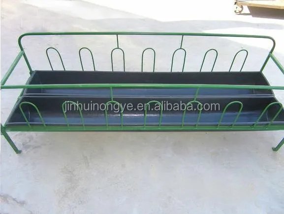 New Black PP Plastic Goat and Sheep Feeding and Drinking Troughs Animal Feeders for Farms