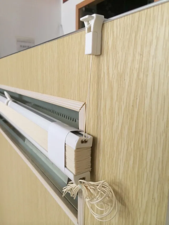Blackout Fabric No Need Screw Plisse Blind for Europe