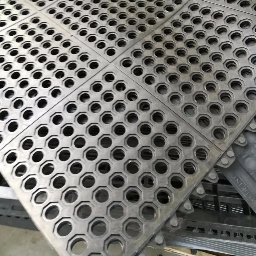 Drainage Holes Interlocking Design Safety Grid Mattings Rubber