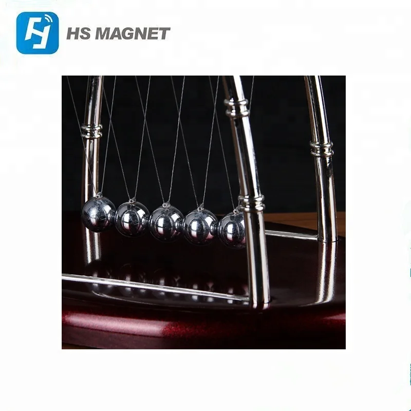 Magic Physics Balance Swinging Magnetic Sculpture Spheres Newtons Cradle