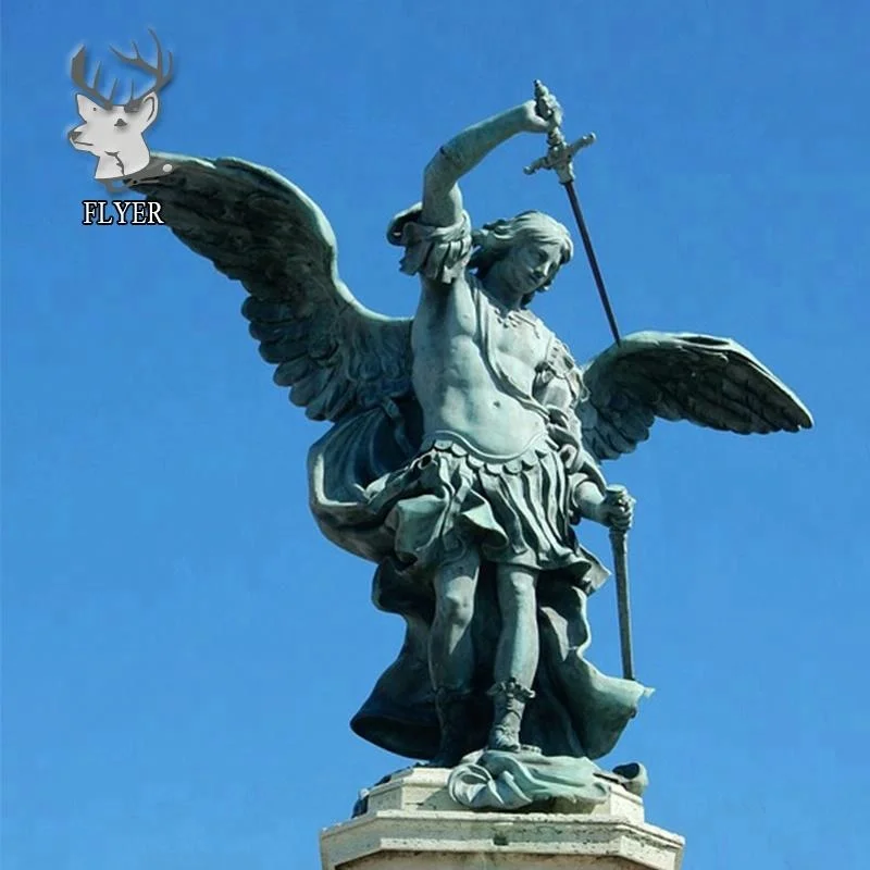 聖ミカエルの金属製像