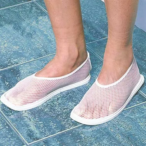 shower shoes non slip
