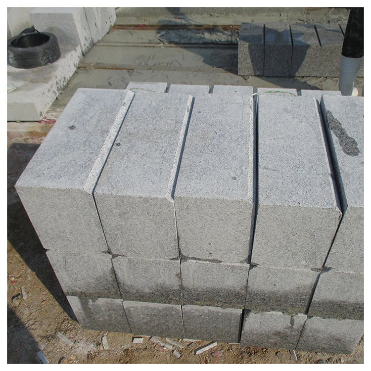 Factory Price Grey Granite Cobblestone Brick Paver Kerbstone Driveway Outdoor Paving Stone
