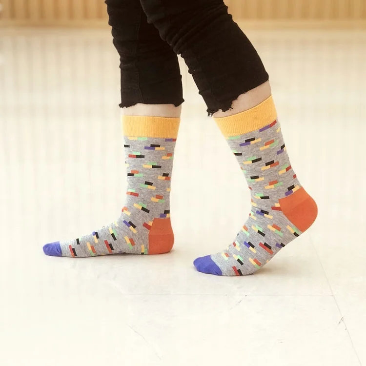 XIANGHUI TOP Colorful Comfy Personalized Funny Knee High Socks for Men
