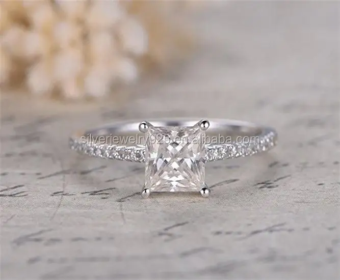 princess cut engagement ring with thin diamond band