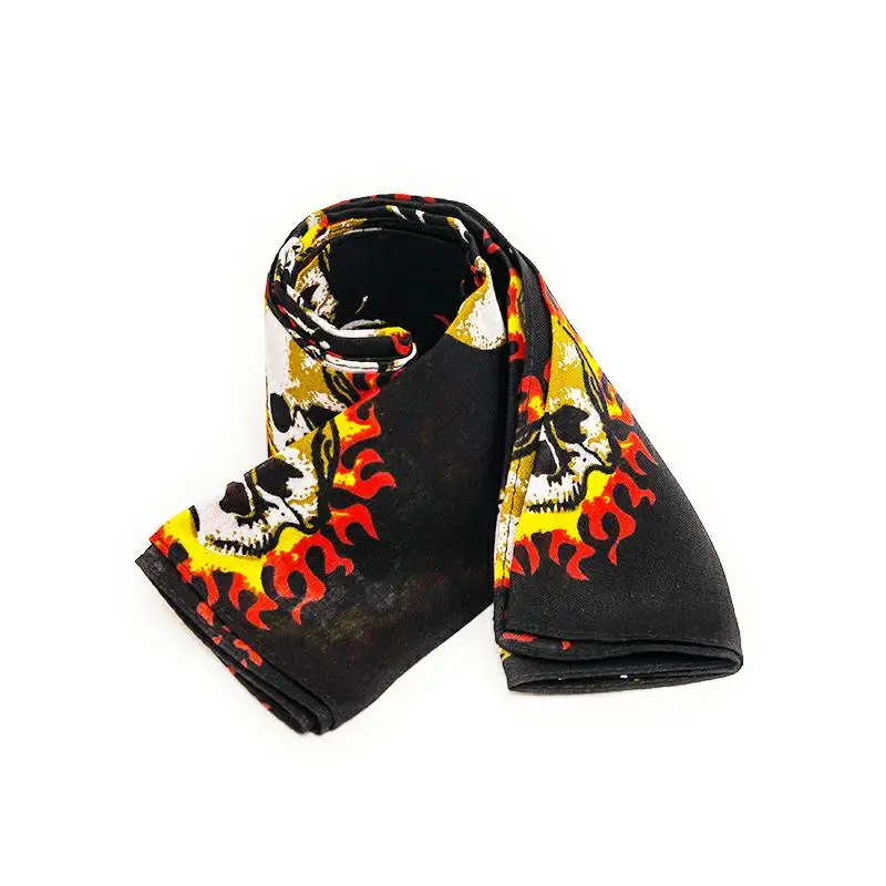 Teschio Biker Con Barba E Pistoni Incrociati - Immagini Vettoriali - Foto 12