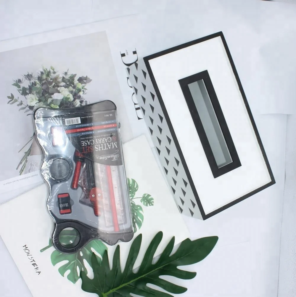 Набор цветных пластиковых компасов для рисования