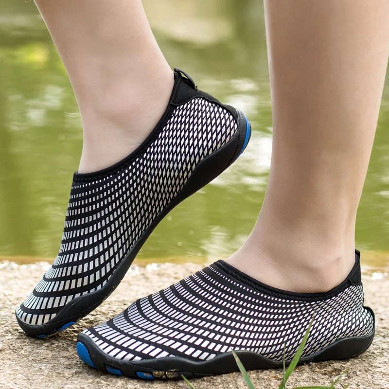 
 Женские и мужские акватуфли босинки акватуфли для пляжа плавания  