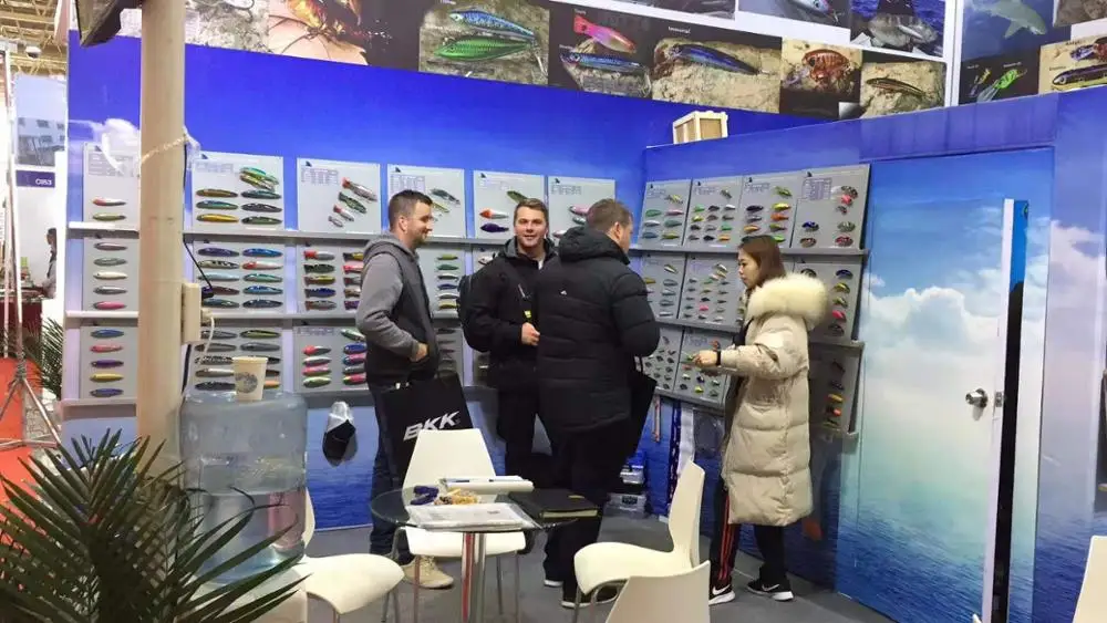 Weihai высококачественные рыболовные приманки из АБС-пластика с крючками VMC