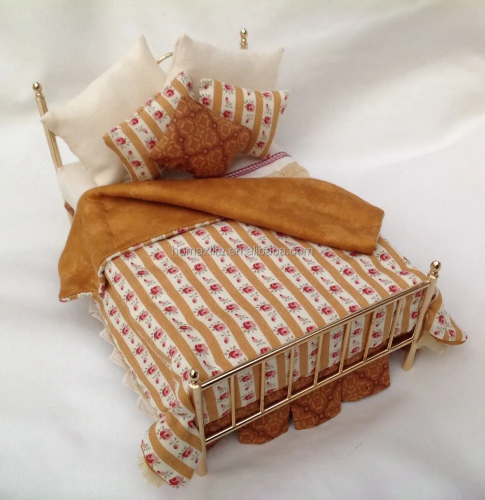 Металлическая кукольная кровать в Королевском Стиле
