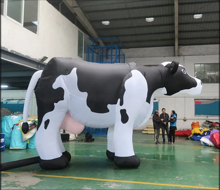 Customized Large PVC Inflatable Cow for Advertising