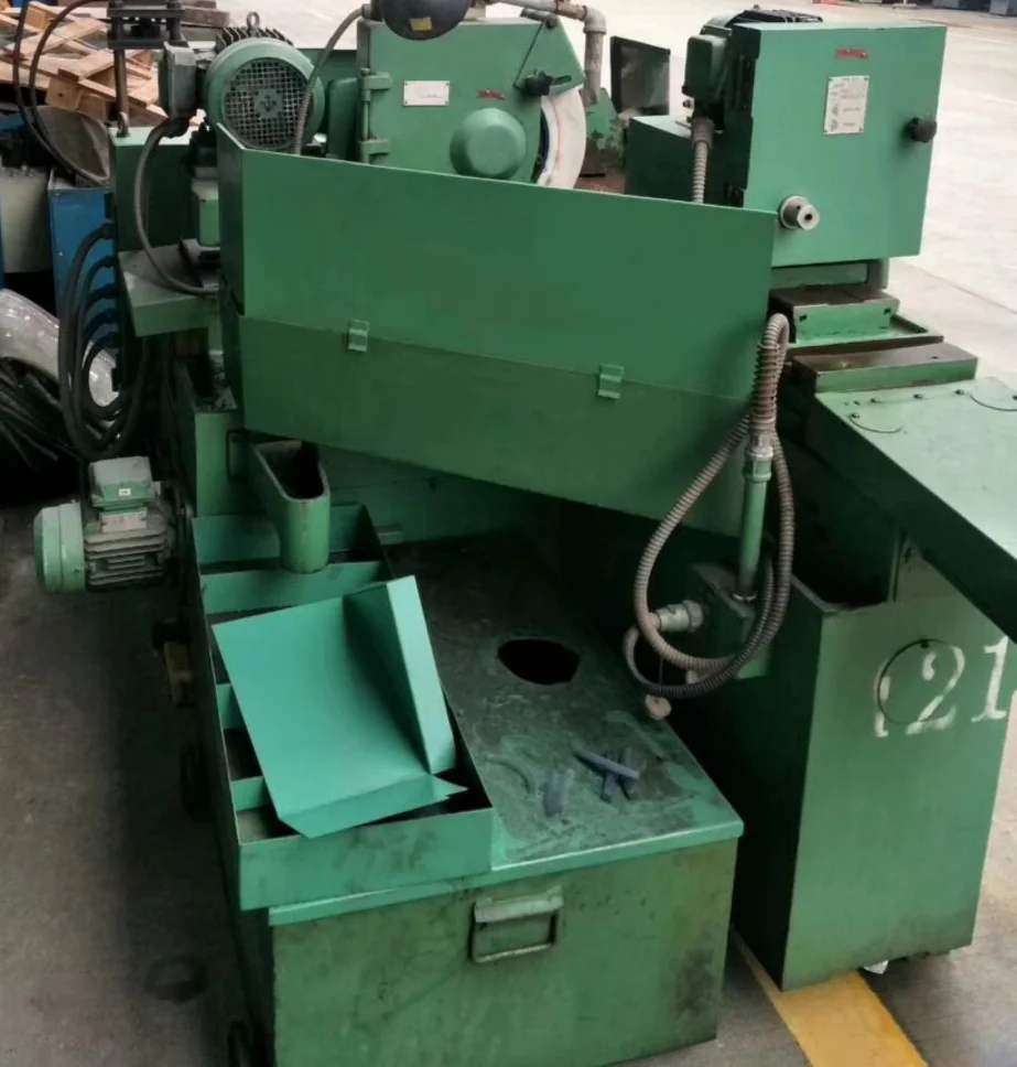 Используется цилиндрический шлифовальный станок 200*500 мм