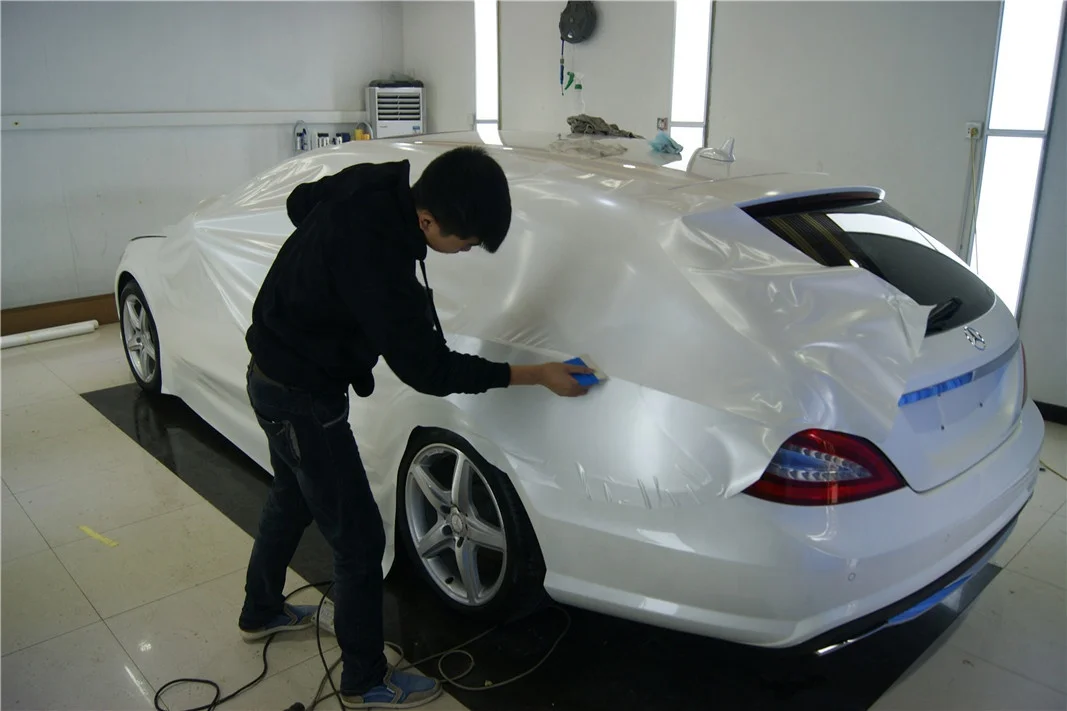 White Car Pearl Metal Satin Matte Metallic Chrome Wrap