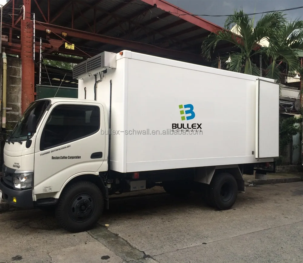 german technology refrigerator box truck/refrigerated box truck