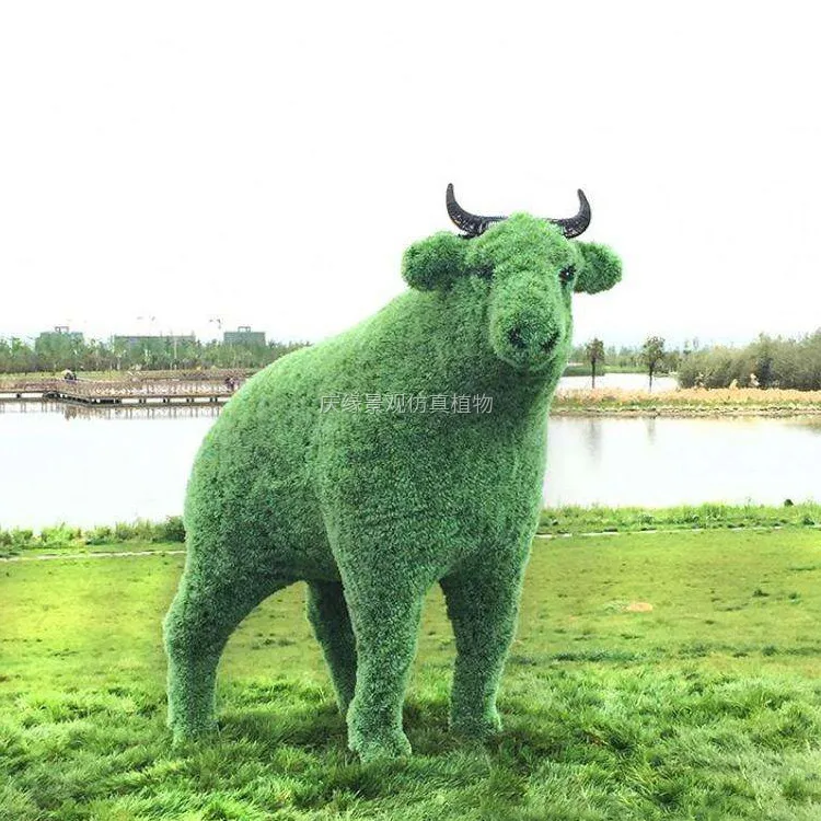 Gardens Decoration Display Artificial Topiary Sculpture Peacock With Other Animal