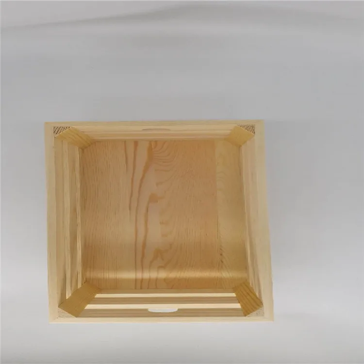 
 Многофункциональный деревянный ящик ручной работы  