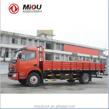 New Dongfeng 4x2 cargo pickup 140 Hp small flatbed truck