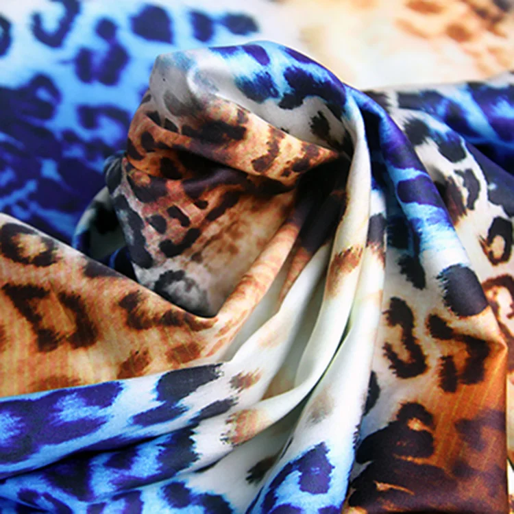 Wholesale Bulk Printed Fabric Latest Design Fashion African Printed Fabric Ladies Cotton Rose Print Fabric