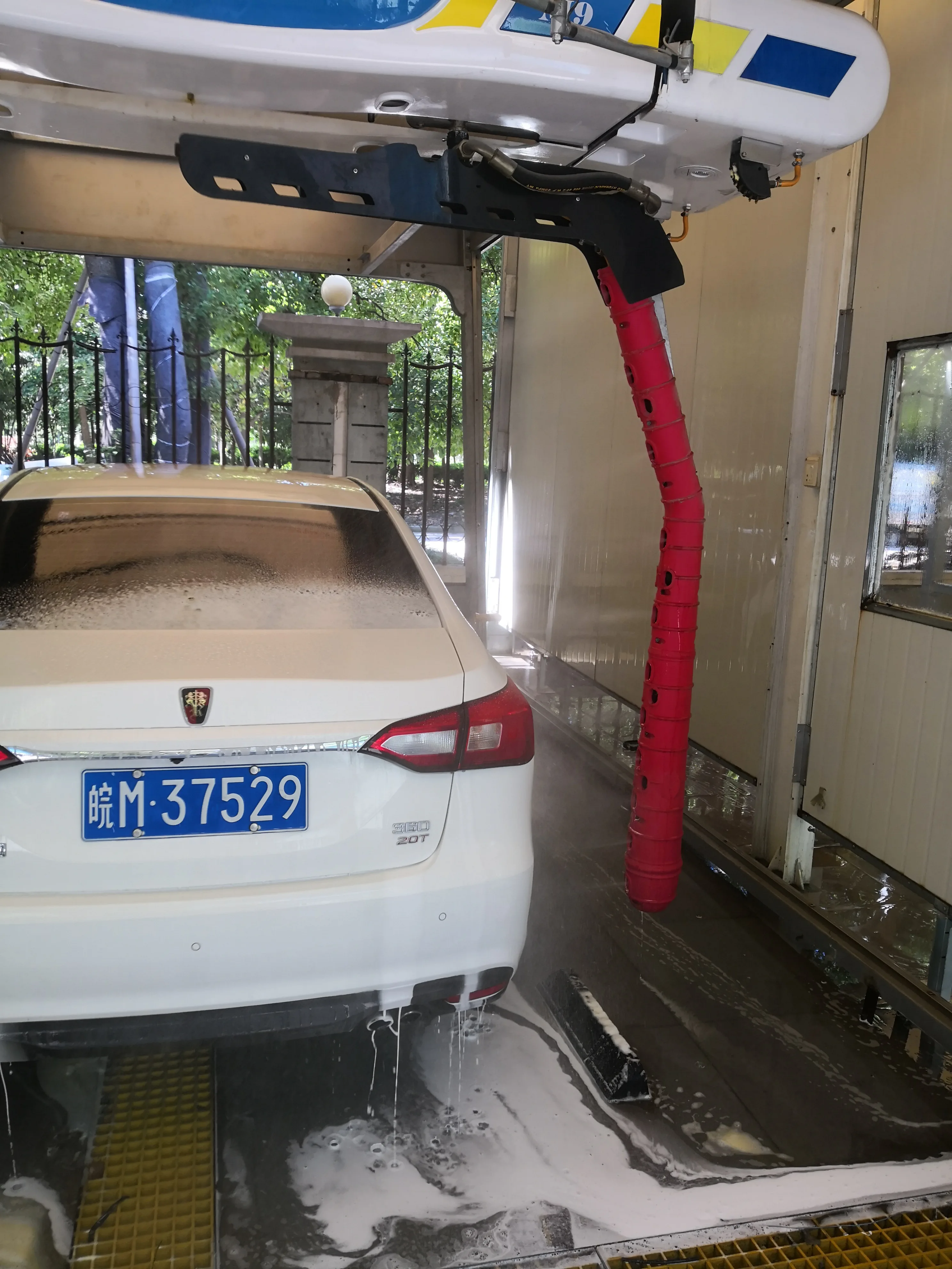 Лучшее качество бесконтактная Машина для мойки автомобиля лазерное автоматическое оборудование цена на продажу с колесной щеткой по желанию